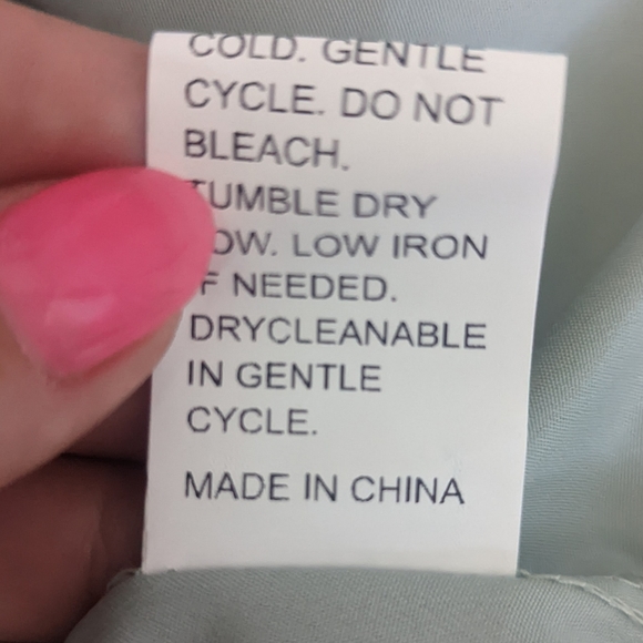 Women's | Top | Size US 6 / Medium - Picture 9 of 13